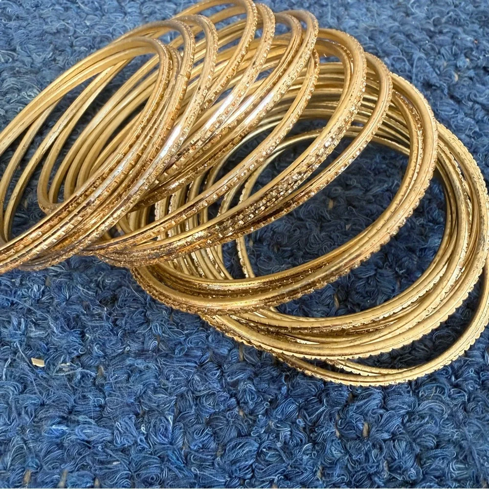 Gold Bangle Set - Picture 3 of 8
